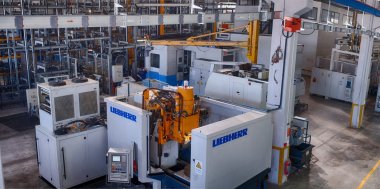 İşleme Fabrikası / Machining Factory / Bearbeitungsfabrik